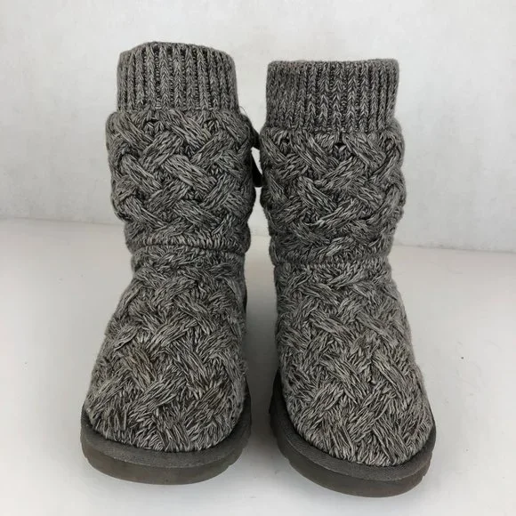 UGG Women's Size 9 Isla Grey Cable Knit Sweater Lace-Up Ankle Booties Boots - Picture 4 of 12